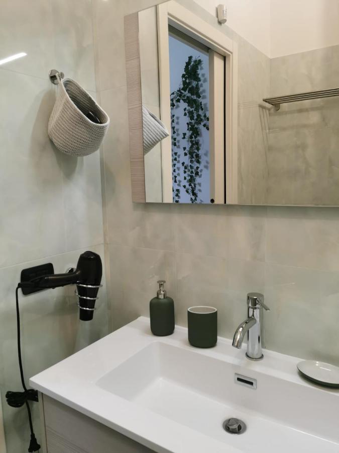 Comfort Apartment And Terrace Nel Cuore Di باري المظهر الخارجي الصورة